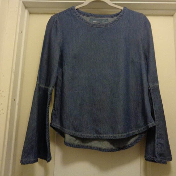 TRENDING COQUETTE GIRL CLASSIC INDIGO RISING BELL SLEEVES BLOUSE M - Picture 1 of 3